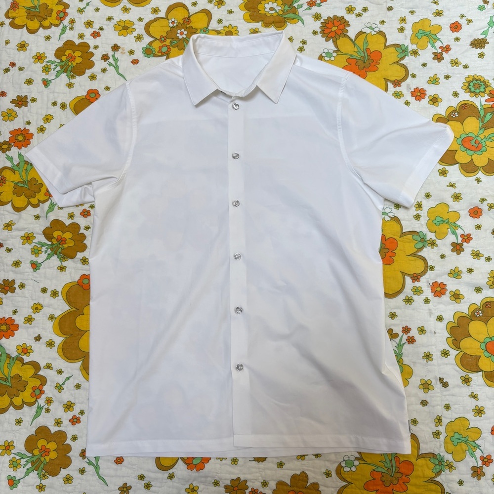 Men's Vuori White Short-Sleeve Button-Up Shirt